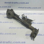 Кронштейн подрамника Кронштейн подрамника